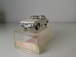 Gyönyörű Schuco BMW 2500 autó modell dobozában 1:66