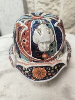 Porcelán doboz ritkaság különleges bonbonier Szamuráj kalap Imari Japàn kézi festett.