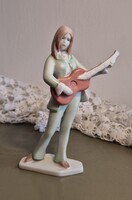 Aquincumi gitáros lány