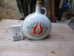 Drasche kis porcelán kulacs