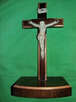 VINTAGE POLITÚROS ASZTALI FA KERESZT FESZÜLET BAKELIT CORPUSSAL 16 X 11 CM a képek szerint