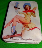 Retro USA pin- up girl - MARILIN MONROE - fém festett szép állapotú doboz 10 x 8 x4cm képek szerint