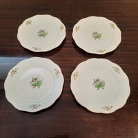 Herendi hecsedli, csipkebogyó mintás porcelán süteményes, desszertes tányér