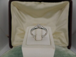 Fehérarany brilles szoliter gyűrű cca 0.08 ct