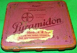 Vintage magyar forgalomba volt BAYER-LEVERKUSEN- PYRAMIDON fém gyógyszeres doboz 6x5cm képek szerint