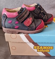 Kislány  cipő 21-es, Szamos
