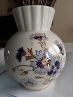 Zsolnay váza, búzavirágos, körpecsétes