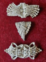 AN instant collection of three pieces 1930s Art Deco dress clips