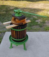 Szőlőprés,gyümölcsprés