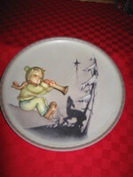 Hummel Goebel, 1996, a 4 évszakból, a tél tányér, dombornyomott