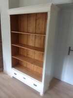 Ónémet könyvszekrény