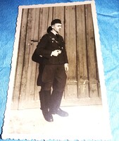 Antik II. VH. cc 1941 korai egyenruhás német tankvezető fotó képeslap méret eredeti a képek szerint