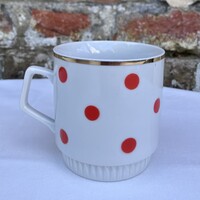 Zsolnay piros pöttyös aranyozott szegélyű, szoknyás porcelán bögre - csupor - csésze - pohár