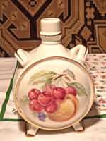 KŐBÁNYAI PORCELÁN KULACS GYÜMÖLCS MINTÁVAL (G29)