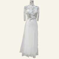 3/4-es ujjú csipkés, díszes esküvői ruha S