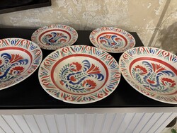 Kispesti Gránit kézzel festett tányérkészlet – 5 db (3 mély, 2 kistányér)