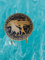 Aranyozott torreádor asztali dísztárgy