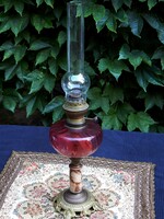 Nice kerosene lamp, from the time of the monarchy, with a 60 cm high cylinder