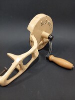 Régi szeletelő, aprìtò szerkezet