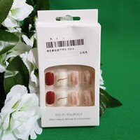 24db-os négyzet alakú DIY műköröm szett folyékony ragasztóval – bordó – fehér - márvány