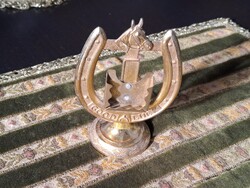 Horseshoe-shaped copper picture holder