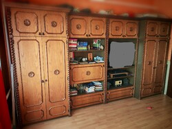 Koloniál szekrénysor