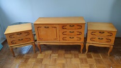 Antik stílusú Mid-Century bútor