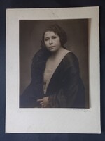 Old portrait photo – young woman, photographer Tauber Malvin, 1930s