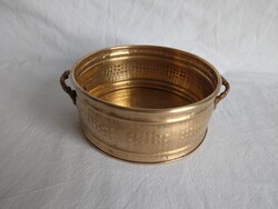 Régi kalapált réz edény