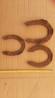 3 Old Horseshoes