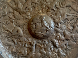 Öntöttvas tál csatajelenetes reneszánsz stílusú