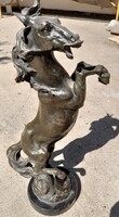 Bronz  lószobor