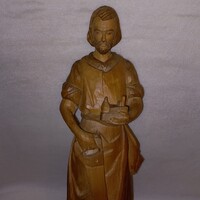 "Az  Asztalos ".  E N. Jelzett, fából faragott figura, szobor, fafaragás.
