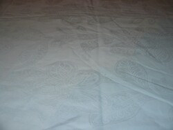 Gyönyörű damaszt párnahuzat