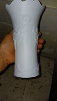 Hófehér mintás porcelán váza jelzett Kaiser