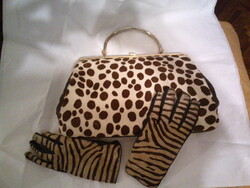 Antik bécsi (talán ocelot) prémből készült táska muff és hozzá kesztyű.