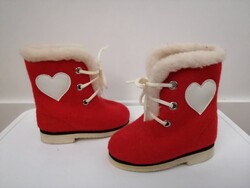 Kiscsizma kézzel készített 23-as