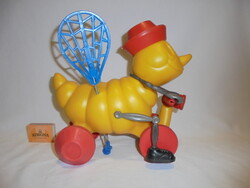 Gurulós, húzós méhecske - retro műanyag trafikáru