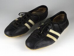 1I420 Régi retro klasszikus stoplis foci cipő 44-es méret