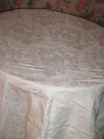 Gyönyörű fehér damaszt paplanhuzat