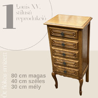 Öt fiókos neobarokk stílusú tölgyfa komód smizett