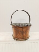 Antik bogrács 1844 konyhai eszköz vörösréz masszív edény felnyitható fedéllel vas füllel 225 5376