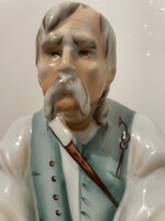 Zsolnay Szalonnázó Paraszt