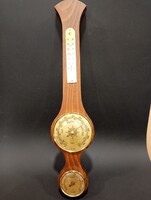 Falra akaszthatò barométer