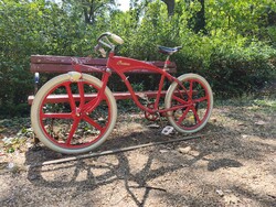 Egyedi készítésű kerékpár