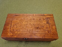 Turkish fig wooden box