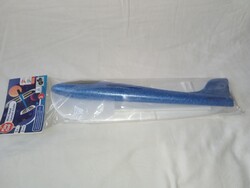 Kék színű hungarocell repülő gyerekeknek bontatlan csomagolásában 47 cm-es