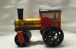 KDN Steamroller Tin Toy