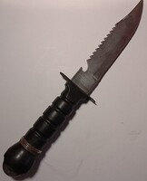 Retro túlélő / vadászkés " RAMBO " KÉS iránytűvel tárolóval 30cm ebből a penge 14cm a képek szerint