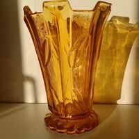 Art deco,  borostyán színű üveg váza 23 cm magas